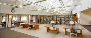 Library interior showing natural light from clerestory windows. Credit: Peter Ringenberg